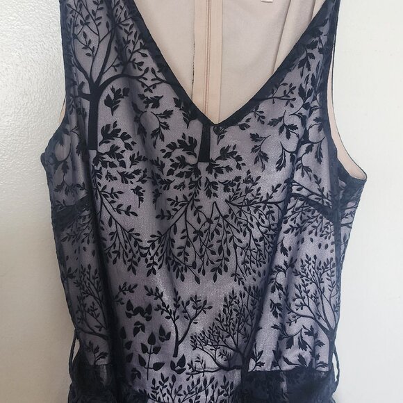 Dark blue dress with a tree pattern - Picture 6 of 8